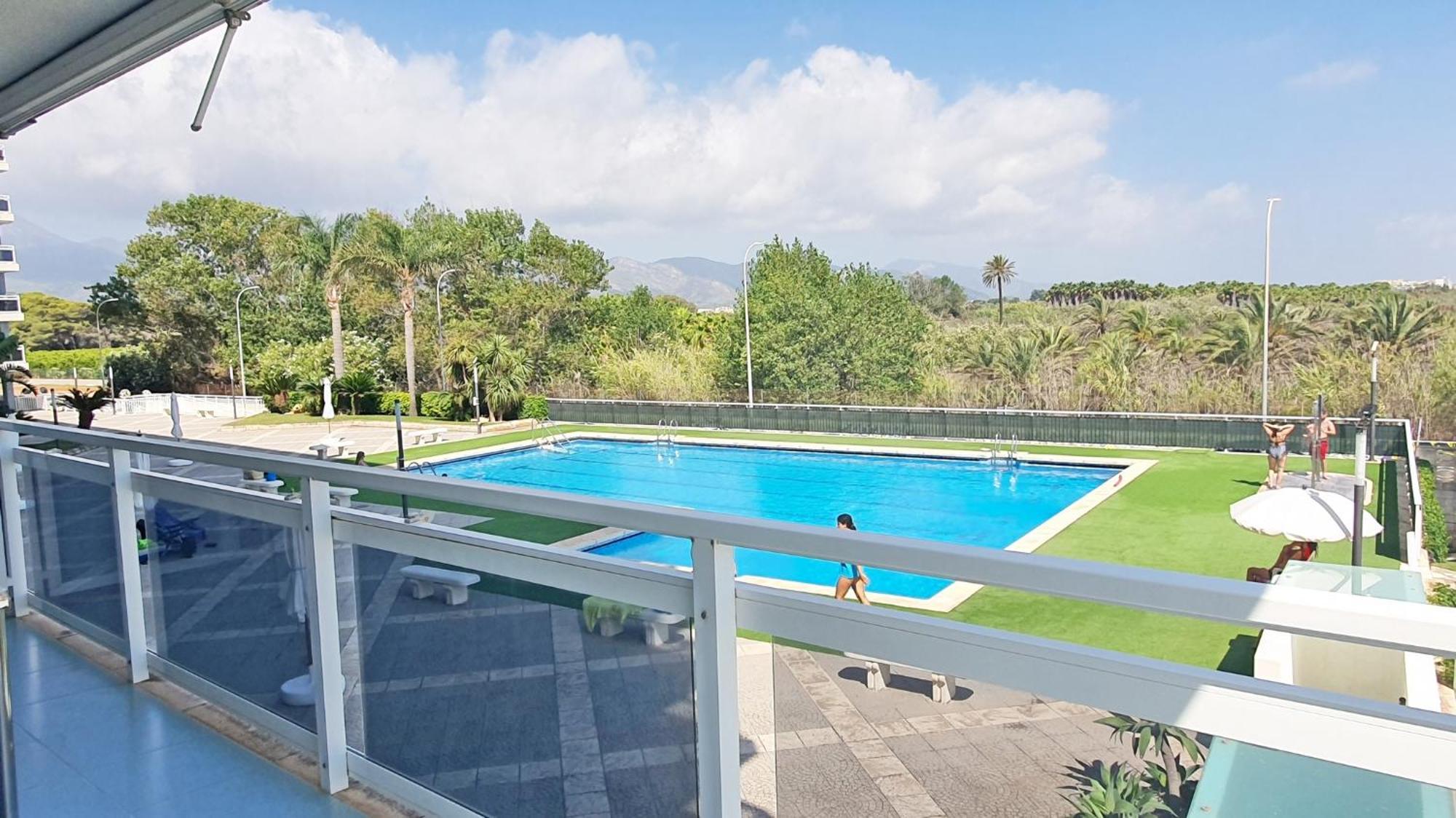 Aigua Blava Primera Linea - Alquiler Solo Familias Playa de Gandia Екстериор снимка