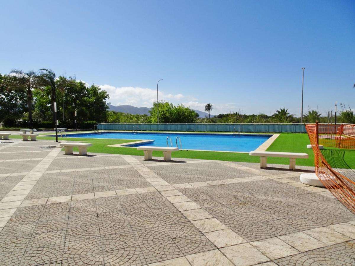 Aigua Blava Primera Linea - Alquiler Solo Familias Playa de Gandia Екстериор снимка