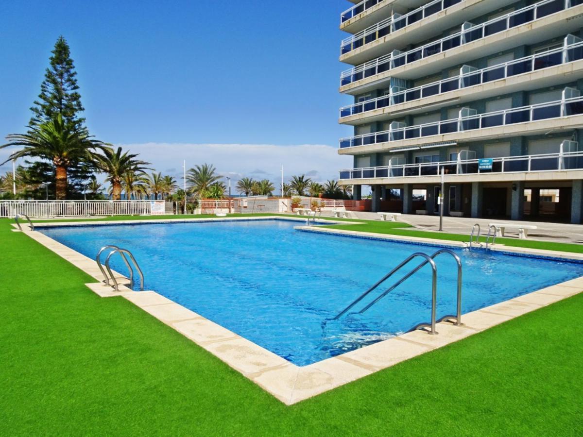 Aigua Blava Primera Linea - Alquiler Solo Familias Playa de Gandia Екстериор снимка