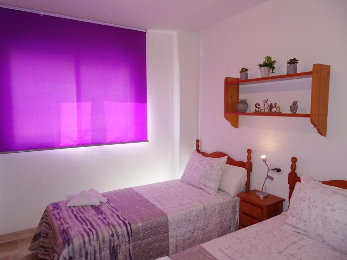 Aigua Blava Primera Linea - Alquiler Solo Familias Playa de Gandia Екстериор снимка